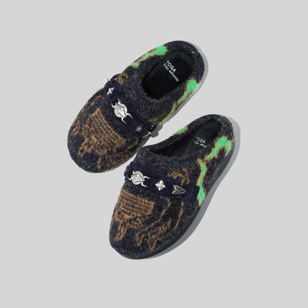 Toga subu 니트 슬립온