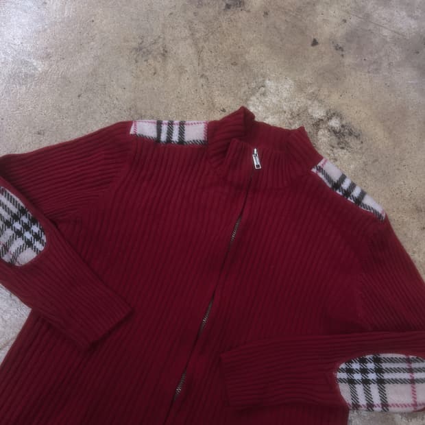 버버리 와인 니트 집업 