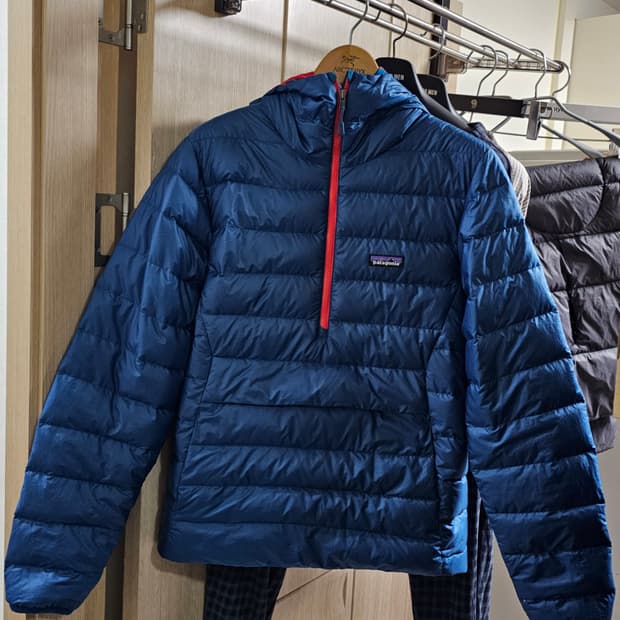 파타고니아 다운스웨터 후디 풀오버 big sure blue s(95-98