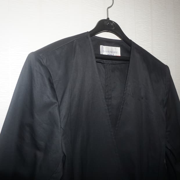 지방시 카라리스 테일러드 자켓