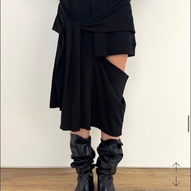 (구해요) 베이닝 veining 미디스커트 