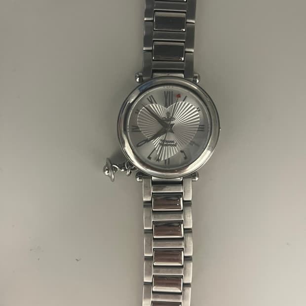 비비안웨스트우드 빈티지 시계