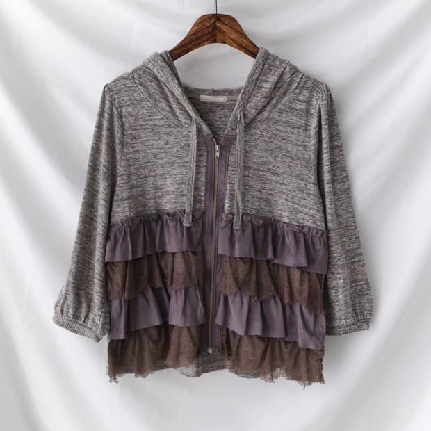 cancan frill hood zip-up