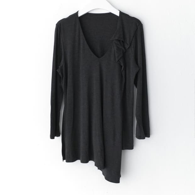 hiroko koshino) unbalanced T