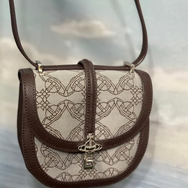 비비안웨스트우드 가방