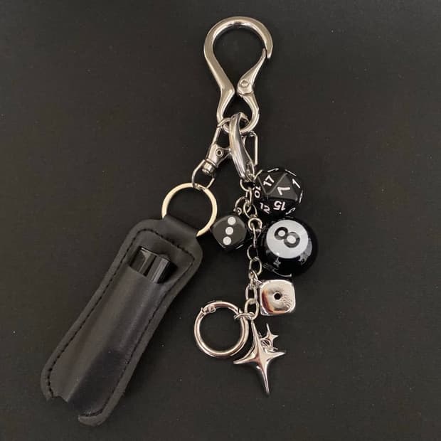 립밤케이스 키링