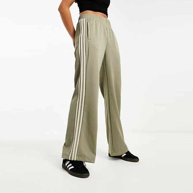 아디다스 오리지널 와이드 팬츠 카키