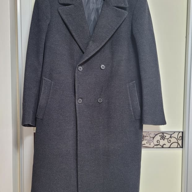 엠포리오아르마니 코트