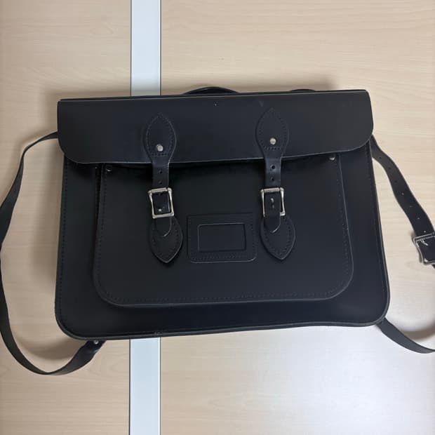 The leather satchel 더레더사첼 커스텀백