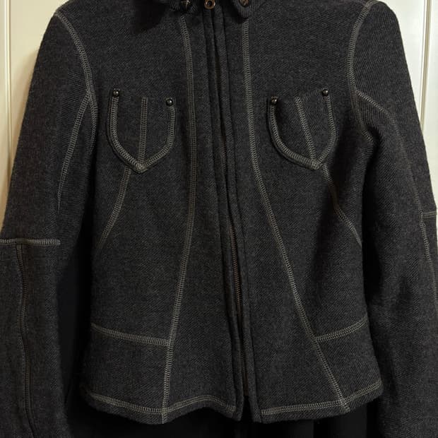 블랙그레이 자켓