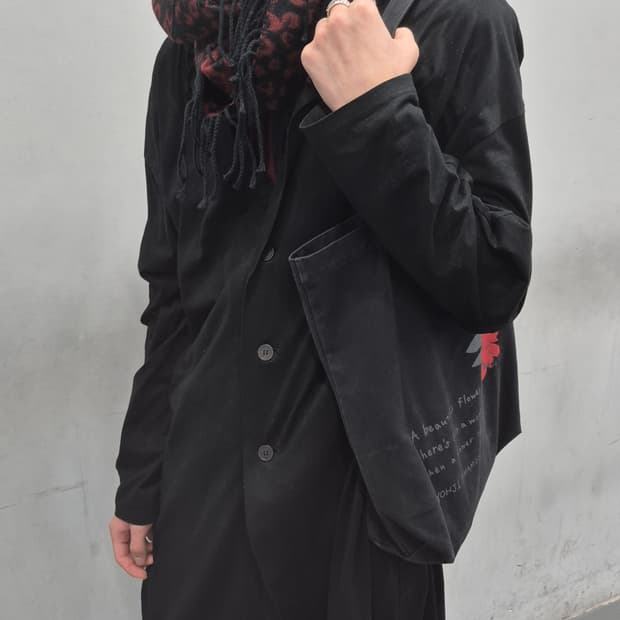 요지야마모토 뿌르옴므 코트