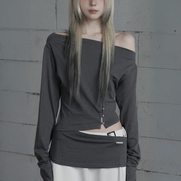 에트오소메 Cut-Out Open Long Sleeve Dark Gray