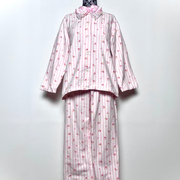 JPN 핑크 플라워 스트라이프 줄무늬 히메갸루 파자마 세트