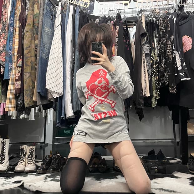 펑크 프린팅 롱슬리브