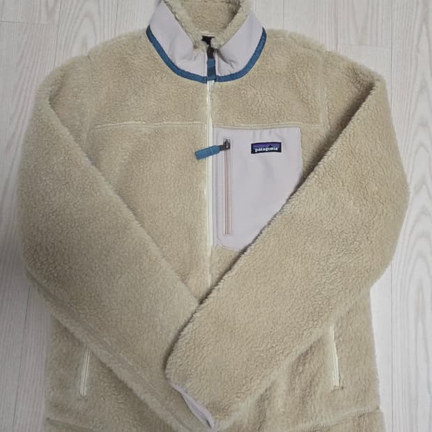 파타고니아 레트로-X 다크내츄럴 우먼 L
