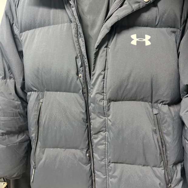 언더아머 롱패딩