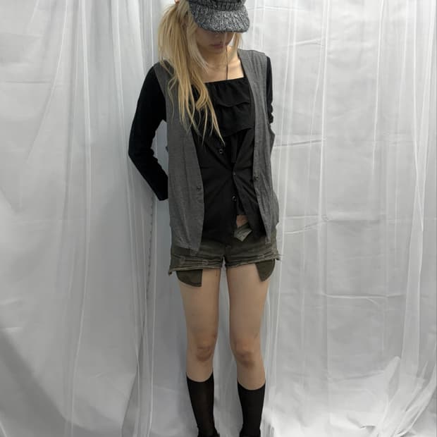 [Hideaways] Layered Vest