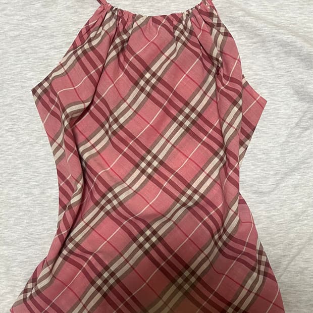 버버리 블루라벨 체크 홀터넥 