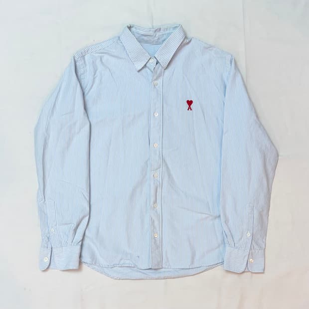 아미 스몰하트 로고 스트라이프 셔츠 블루