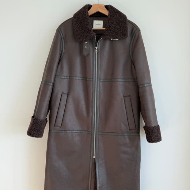 SHESMISS 비건레더 롱 무스탕