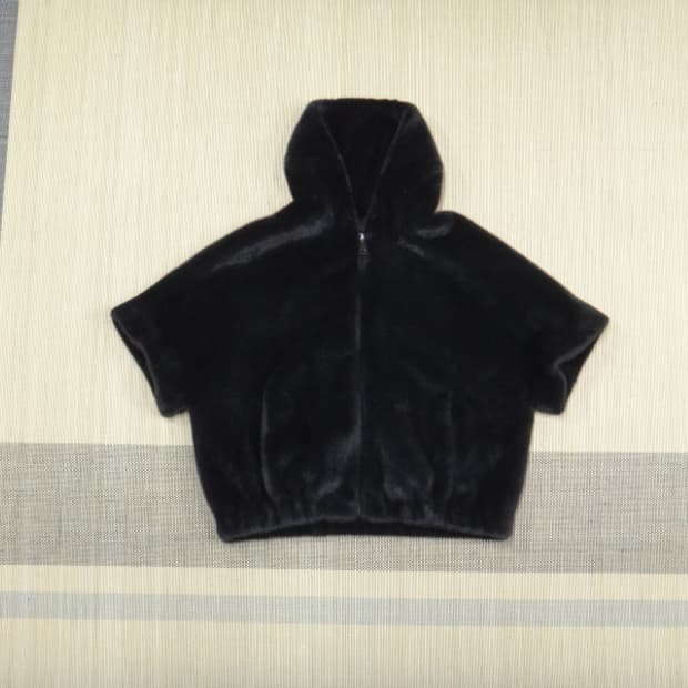 (66) 리오벨 여성 Faux 밍크 케이프 반후드 재킷