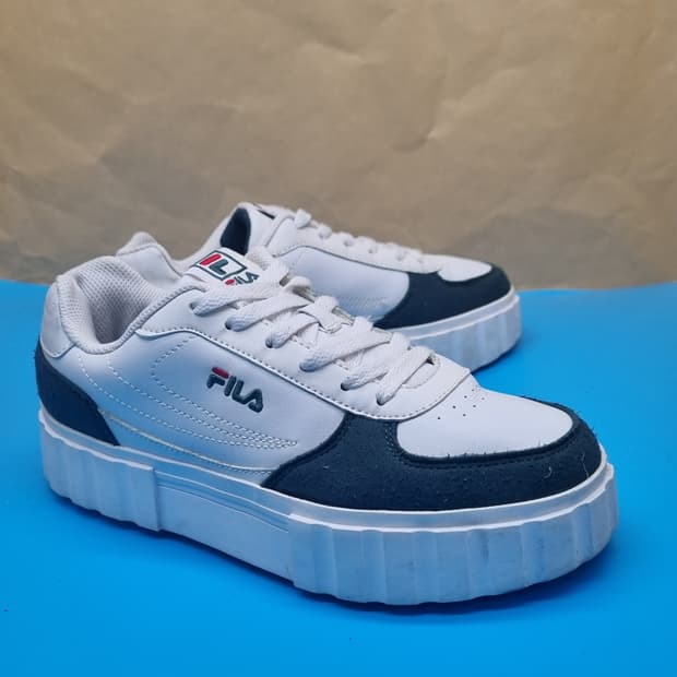 휠라 드롭샷 스니커즈 250