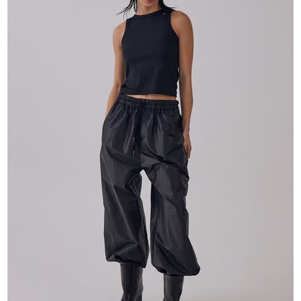 트리밍버드 글로우 나일론 조거 팬츠