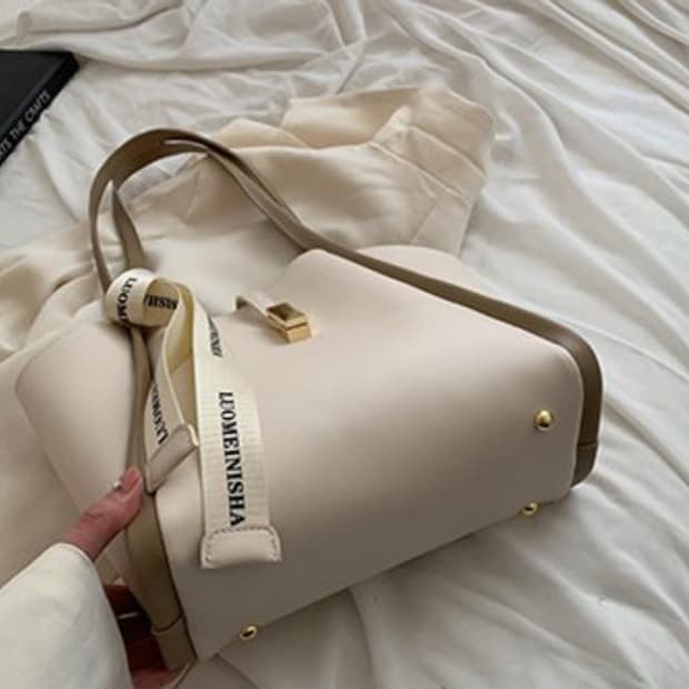 엘케이트 여자 숄더백 LJI054 리본 수납 데일리 가