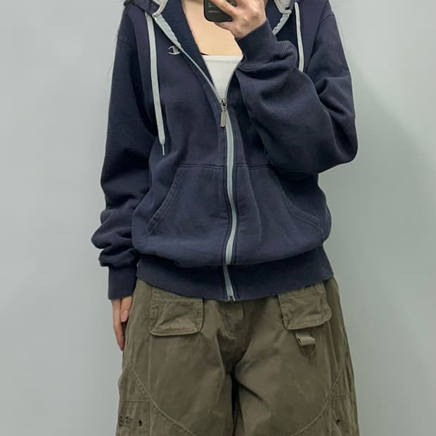 챔피온 자수로고 네이비 후드집업