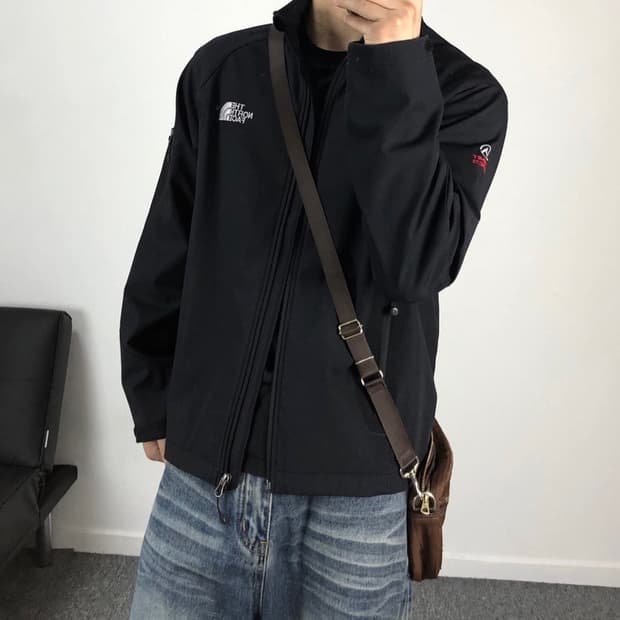 노스페이스 정품 테크 써밋시리즈 한정판 소프트쉘 집업