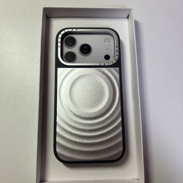 케이스티파이 지드래곤 콜라보 한정판 아이폰 17 프로 알로이 리플 케이스