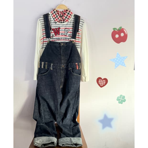 레드 포인트 멜빵바지🍒