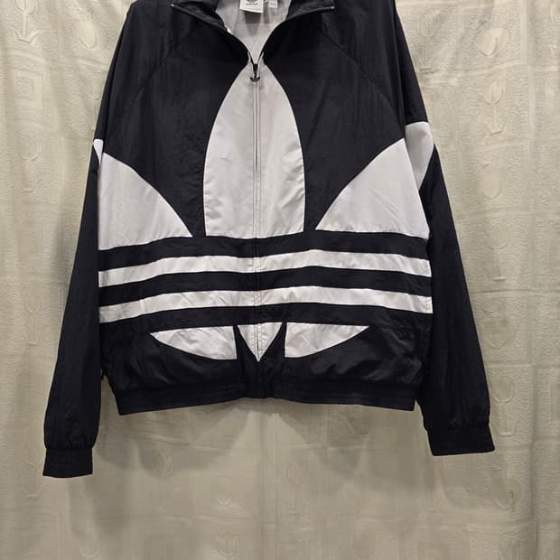 아디다스 블랙/화이트 바람막이 트랙 자켓 115 (3XL)