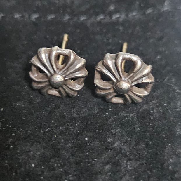 크롬하츠 ch스터드 라운드이어링 라지 귀걸이