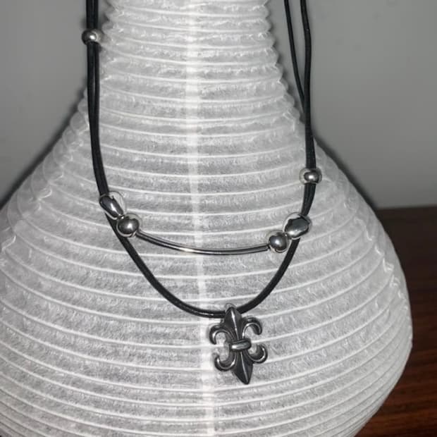 chrome vintage 가죽목걸이