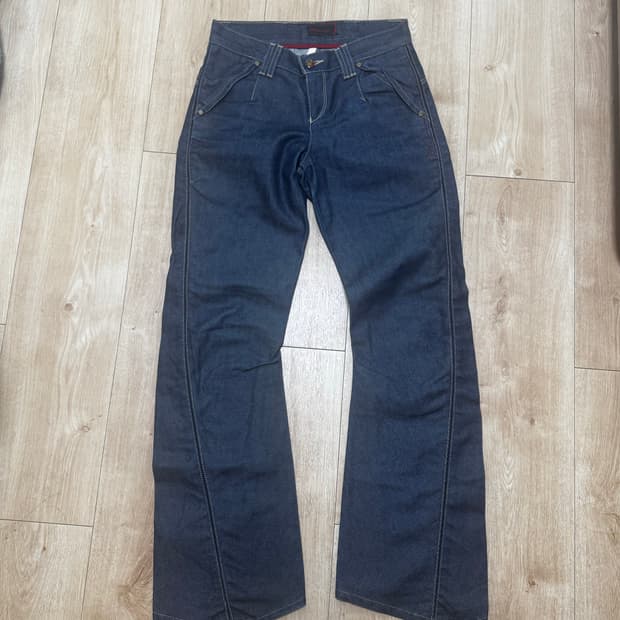 리바이스 엔지니어드진 부츠컷