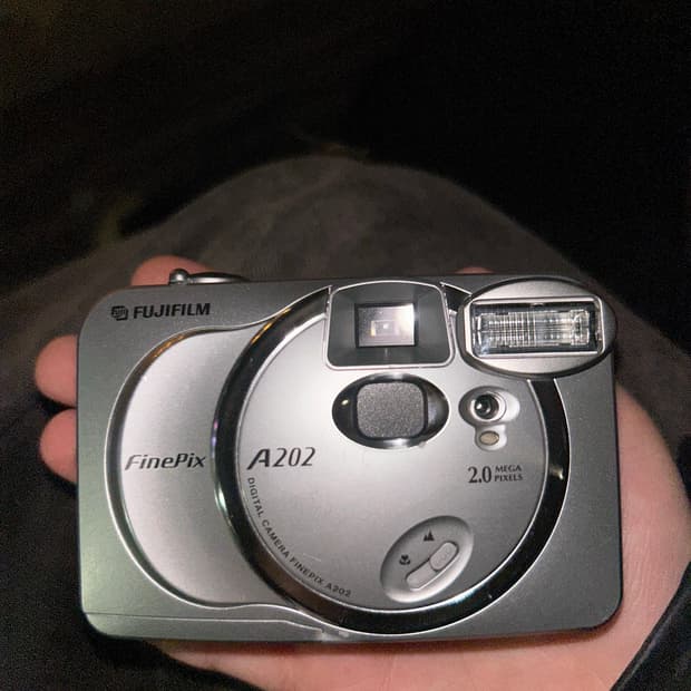 후지필름 A202