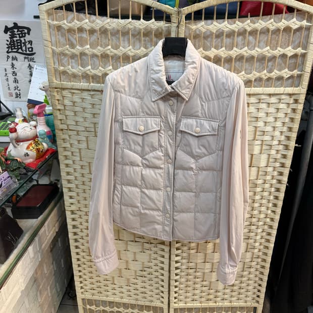 1/44-55 정품 몽클레어 경량패딩 팝니다