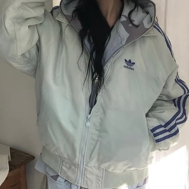 아디다스 80s 빅로고 패딩