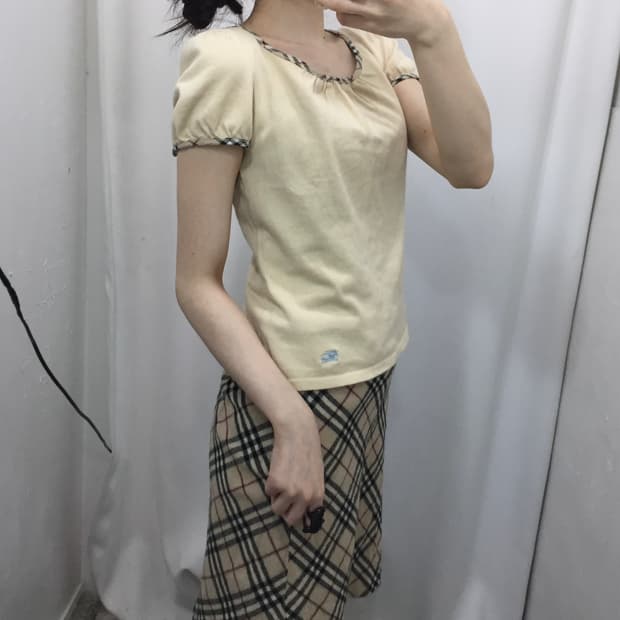 버버리 소녀 코디 🥀