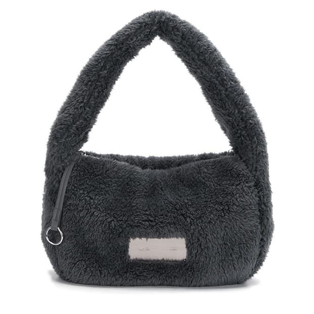마뗑킴 플러피 토트백 인 차콜