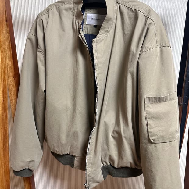 해칭룸 플라이트 자켓 3