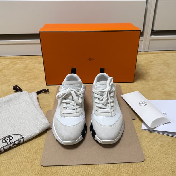 에르메스 바운싱 스니커즈 화이트 35 사이즈