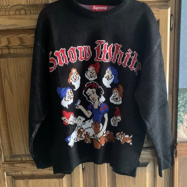 슈프림 스노우 화이트 니트 스웨터 블랙