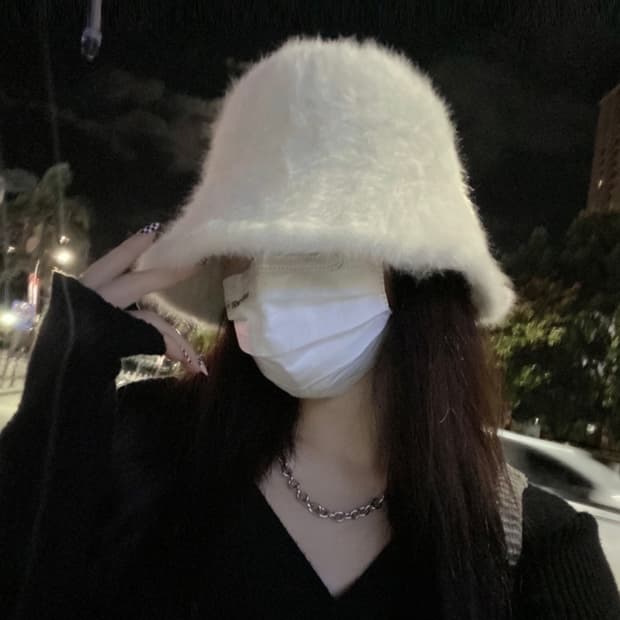 ๋ฒ๊ฑฐ์ง ๋ฒํทํ ํธ๋ชจ์