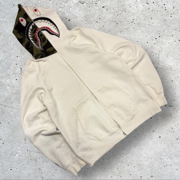 [XL] 베이프 샤크 후드 스티치 집업 카모 화이트 B776