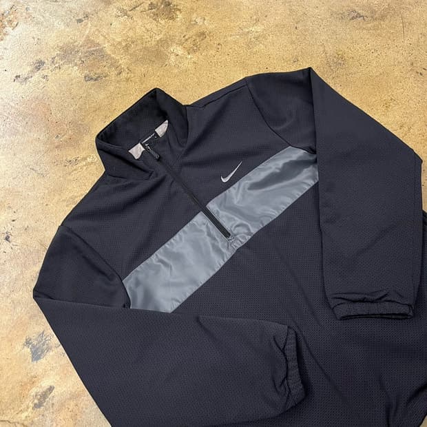 [정품/M] 나이키 블랙 하프집업 티셔츠 b8