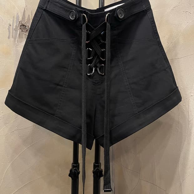 셀프포트레이트 스트링 반바지 55