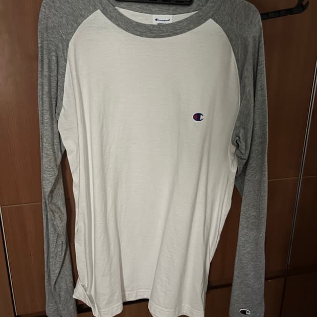 챔피온 나그랑티 그레이