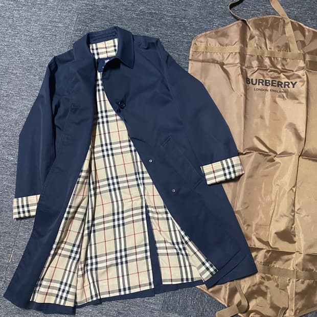 [옷정리]시그니처 노바체크 버버리 트렌치코트 급처